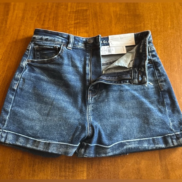 American Eagle Outfitters•women’s highest rise mom shorts•size 4•blue•NWT•new - Picture 15 of 15